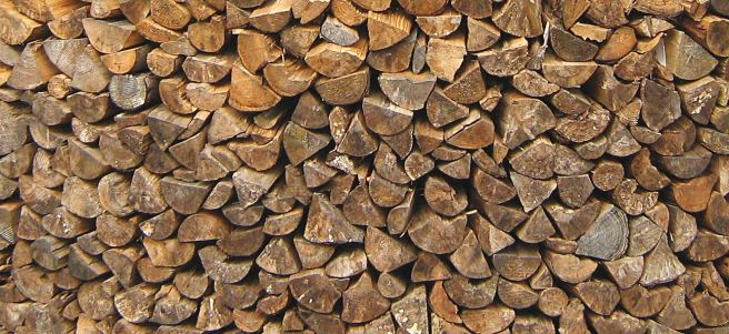 wood_in_a_woodpile